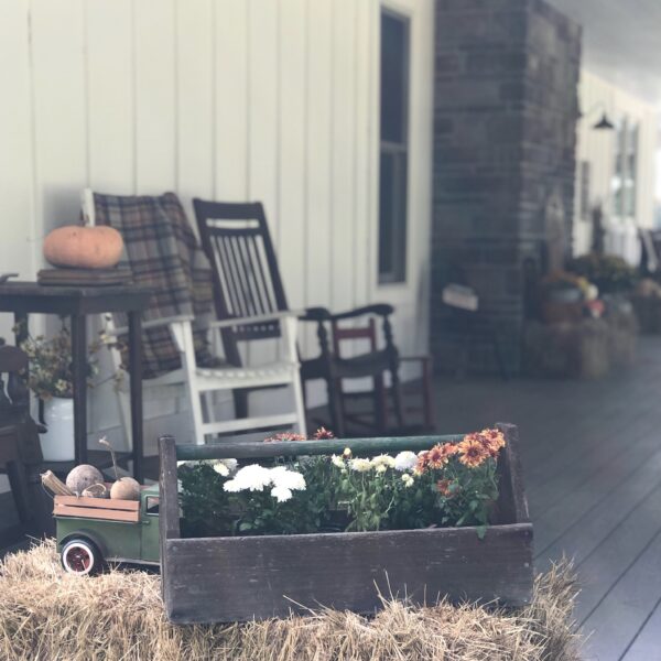 Fall porch decor