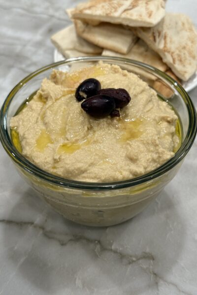 Classic homemade hummus
