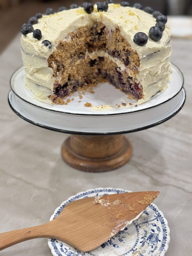 Lemon blueberry cake