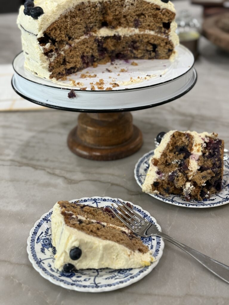 Lemon blueberry cake