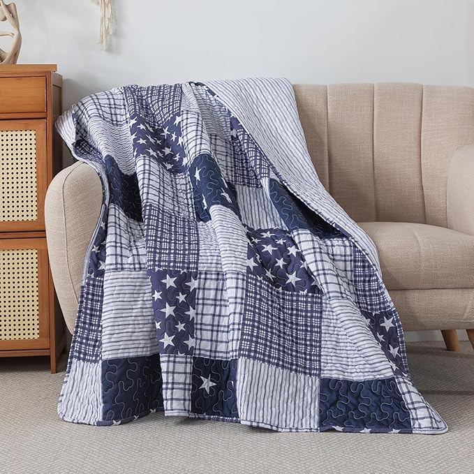 Blue and white star quilt