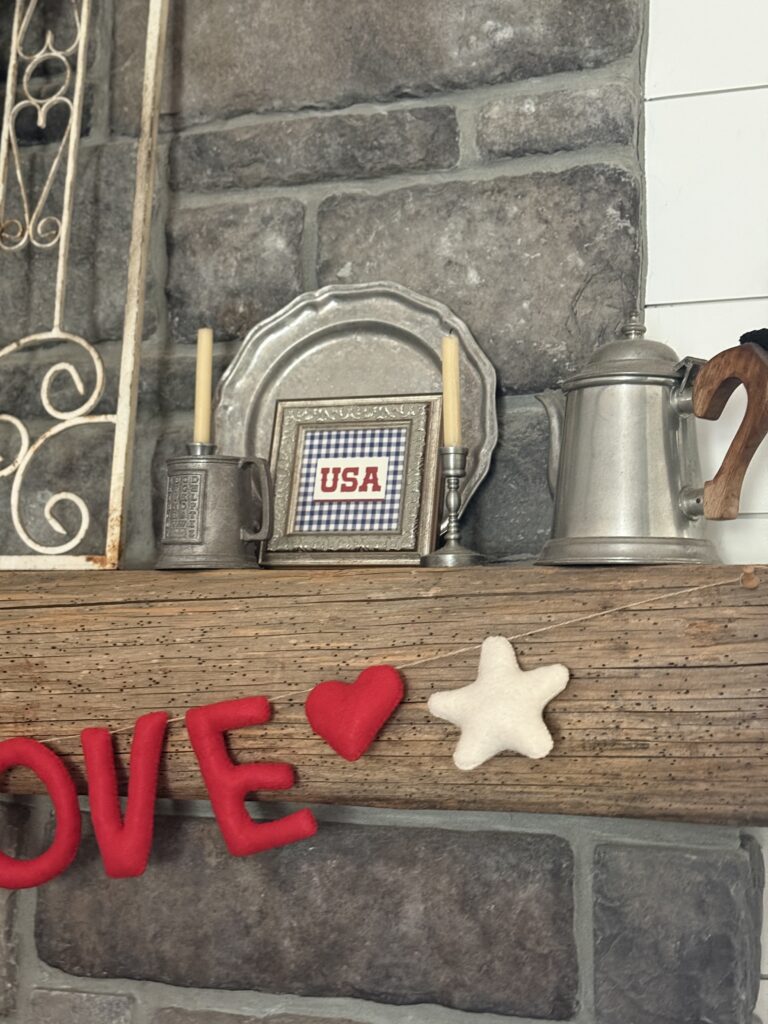 USA Blue Plaid Gold Frame