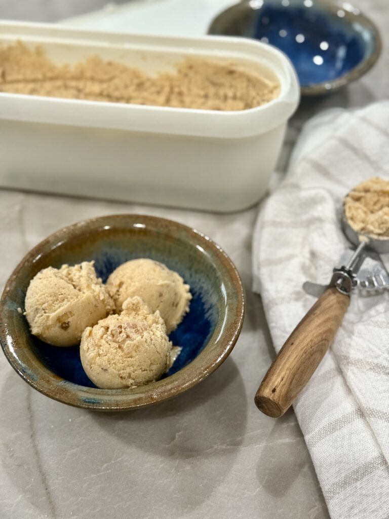 Old-Fashioned Peach Pecan Ice Cream