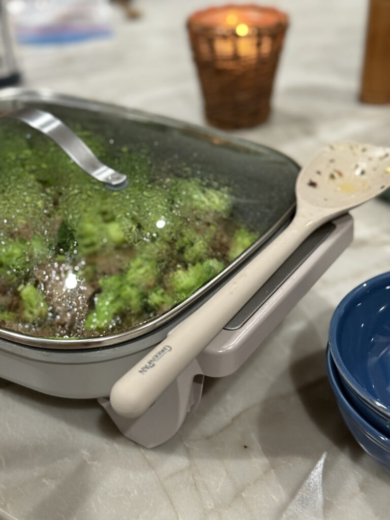 Electric skillet non-toxic cookware