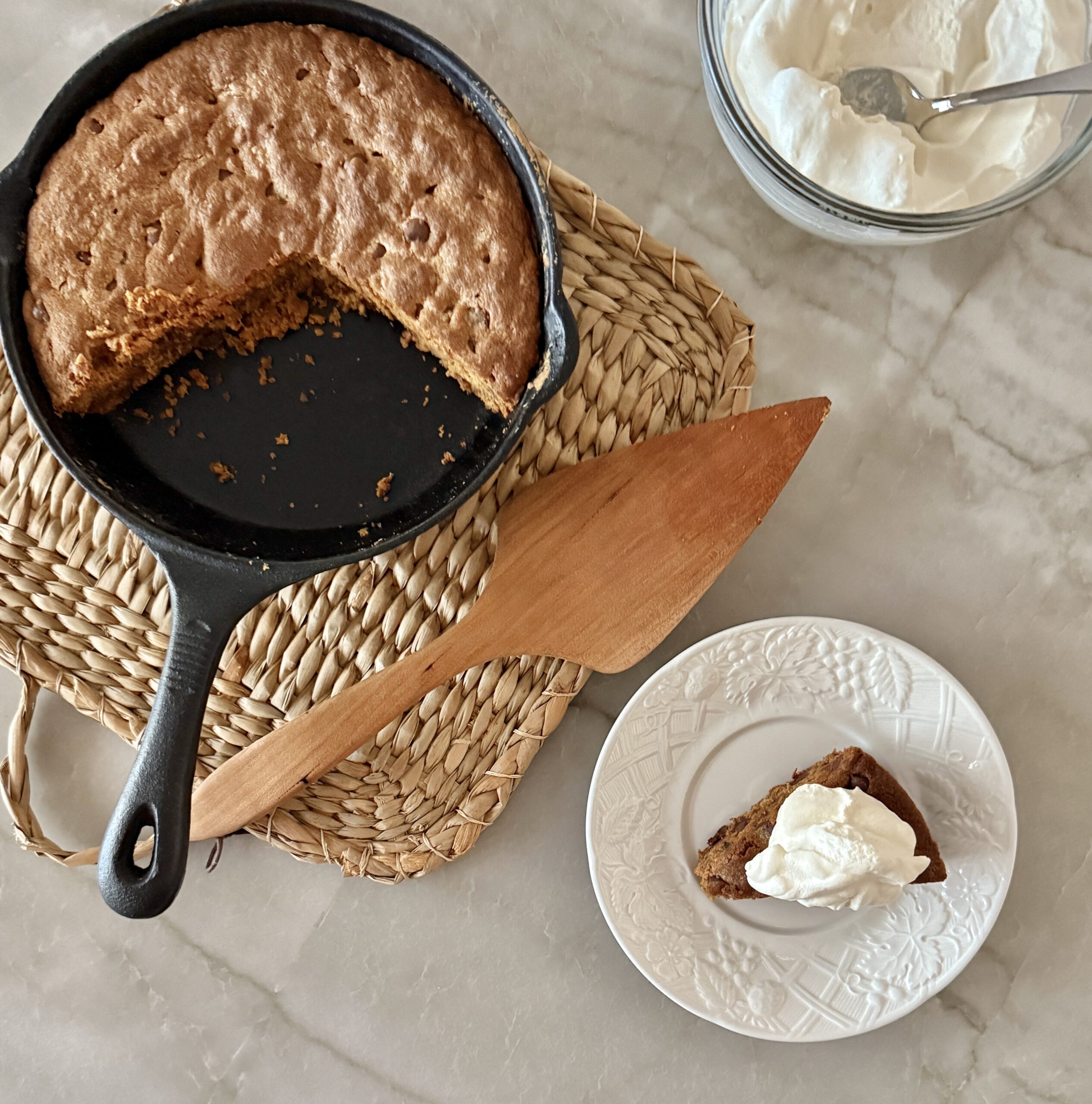 Chocolate chip skillet cookie