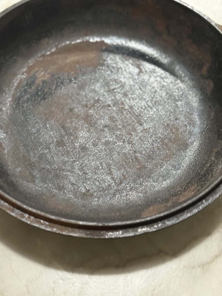 Clean rust from cast iron