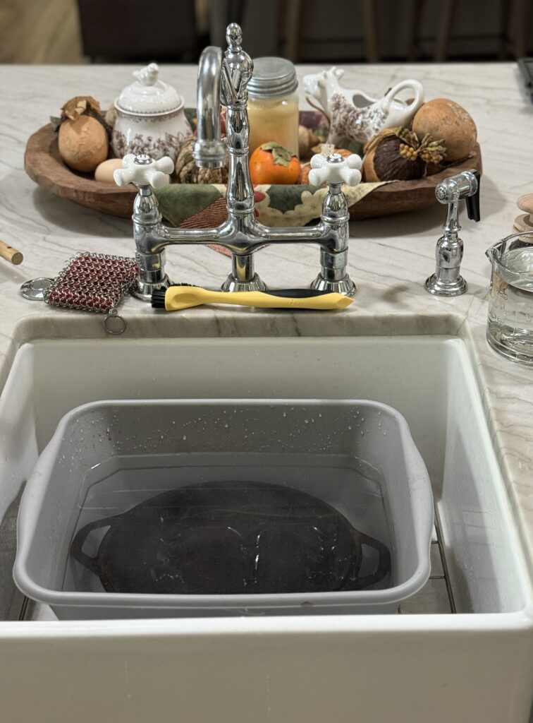 Clean rust from cast iron