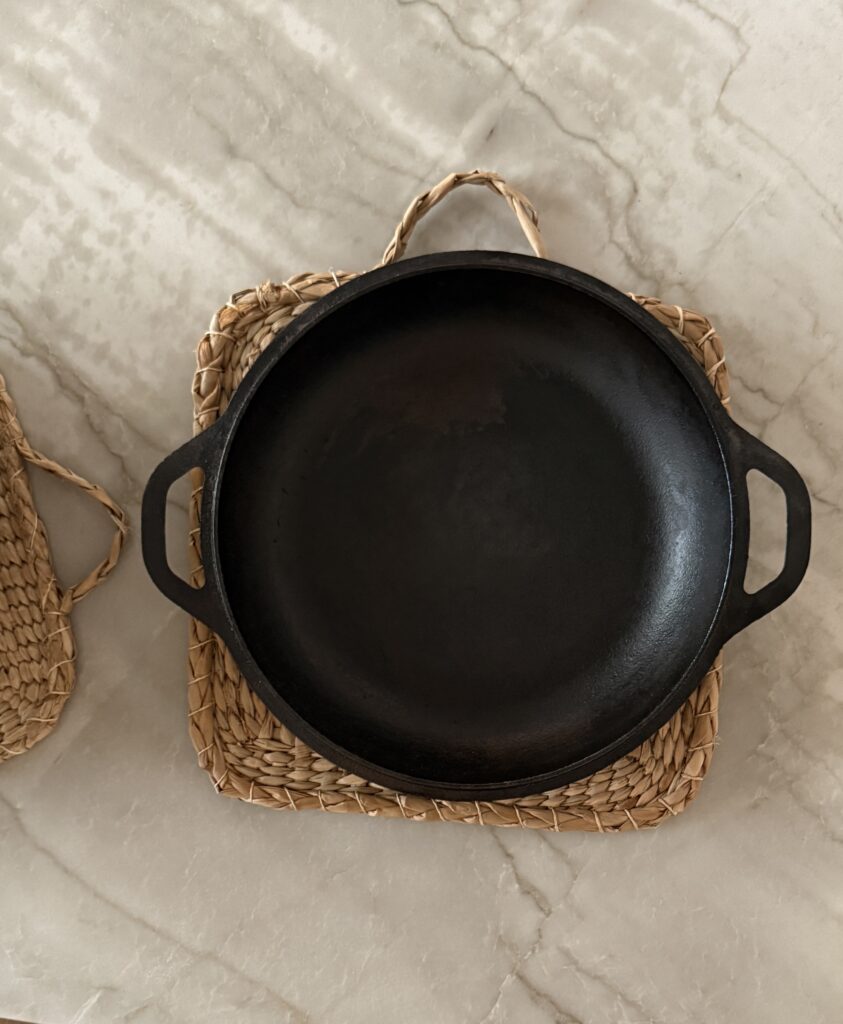 Clean rust from cast iron