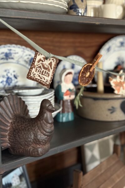 DIY Paper Napkin Thanksgiving Garland