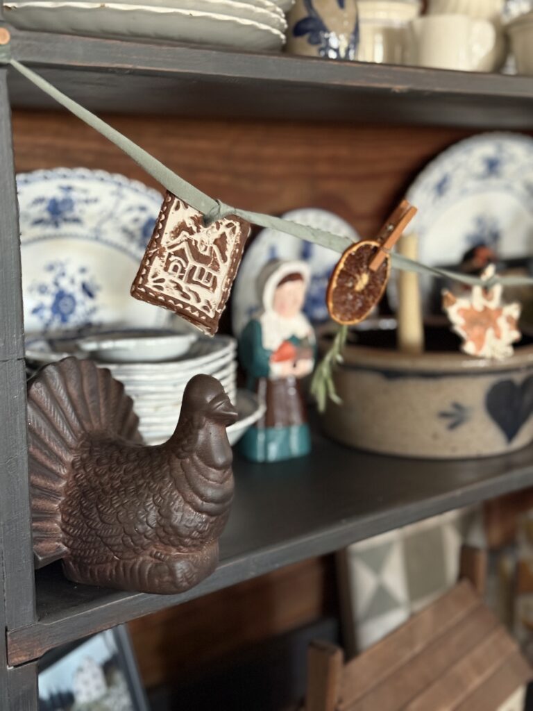 DIY Paper Napkin Thanksgiving Garland