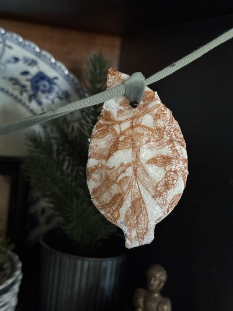 Mod-Podge napkin ornaments 