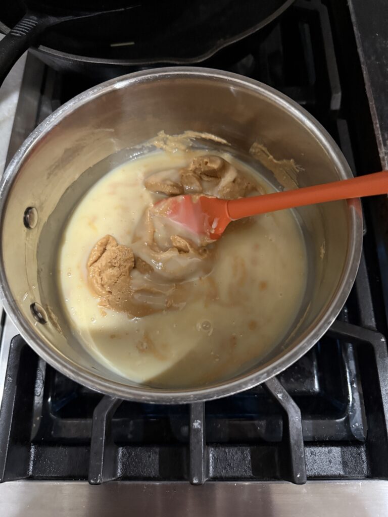 Old-fashioned chocolate peanut butter fudge