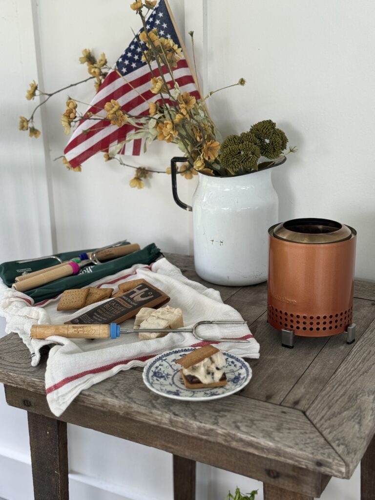 Smore’s Kit Cozy Homemade Christmas Gifts