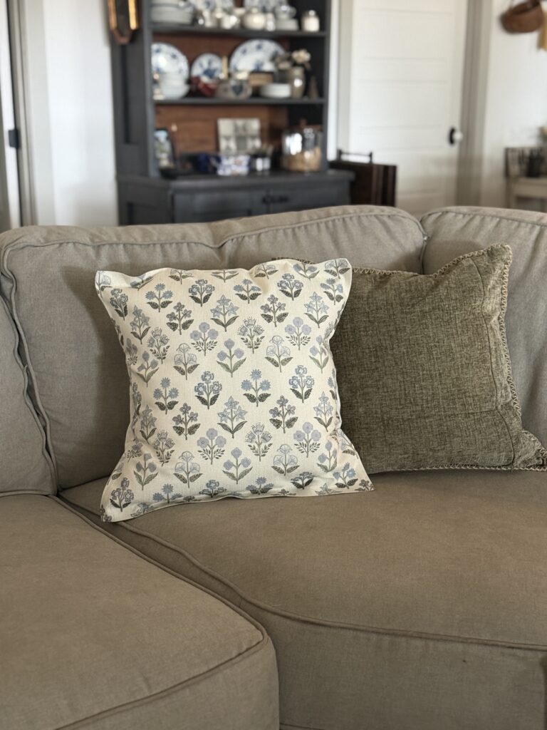 Cottagecore spring decor