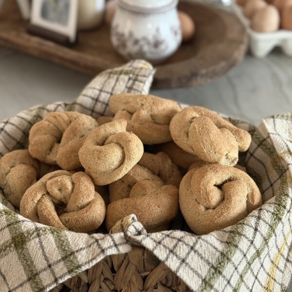 Garlic herb knots