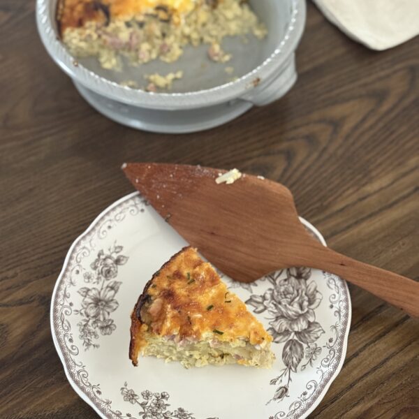 Quiche made with a hash brown crust