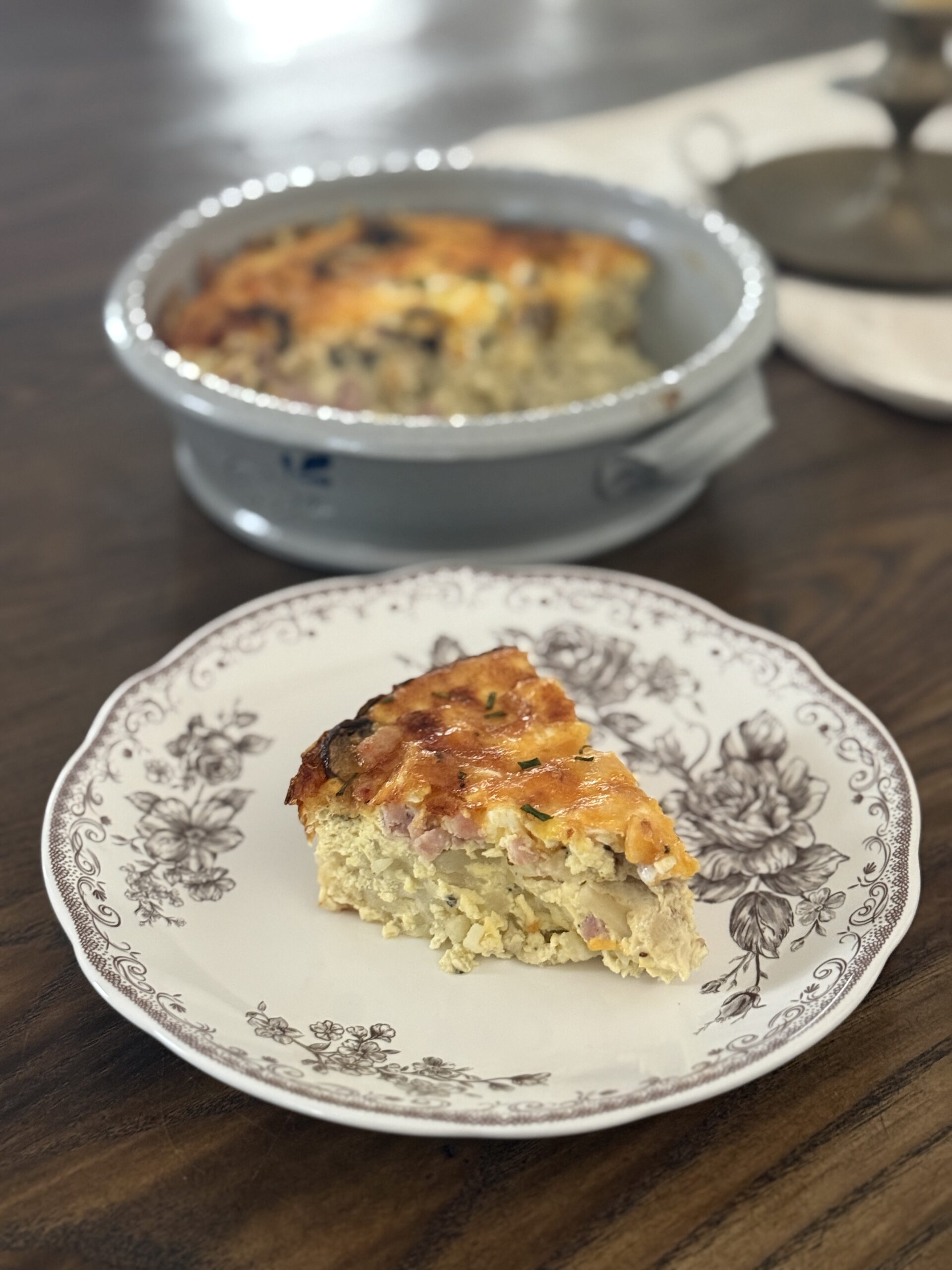 Quiche made with a hash brown crust