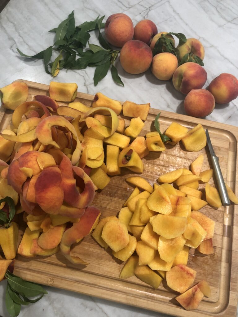 How to freeze fresh picked peaches