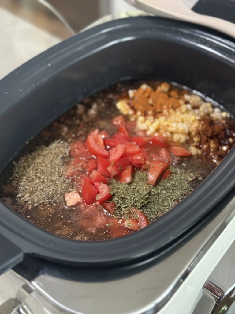 Slower cooker Mexican beef soup