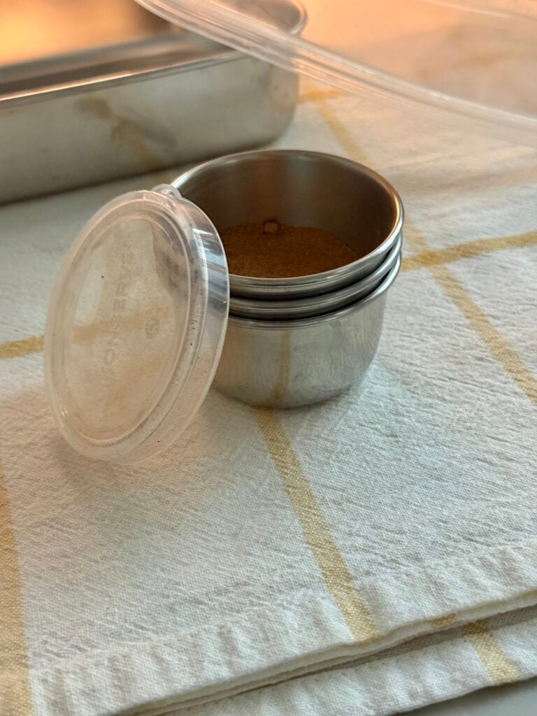 Plastic-free food storage